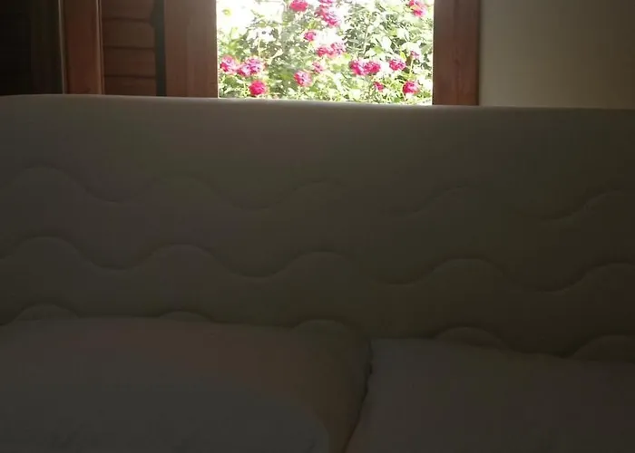 Kaplica Koeyuende Tam Muestakil Appartamento Davlos