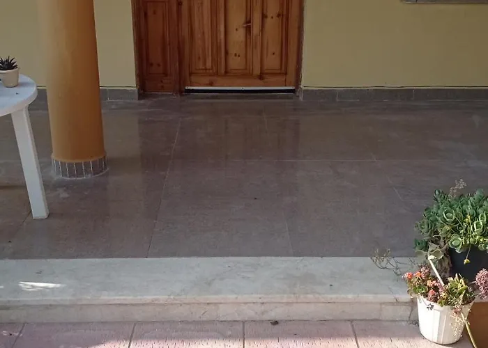 Kaplica Koeyuende Tam Muestakil * Davlos