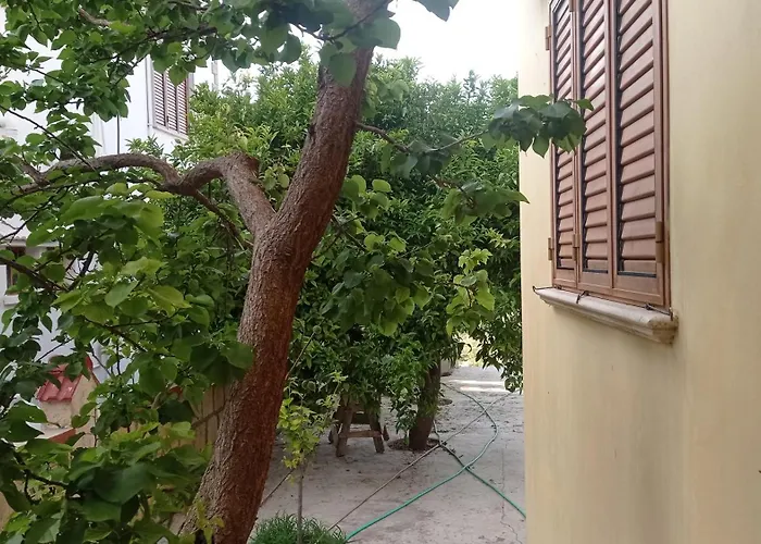 Kaplica Koeyuende Tam Muestakil Davlos